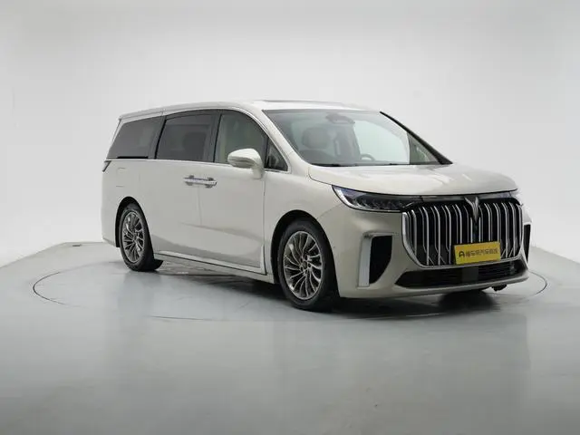 VOYAH Lantu Dreamer PHEV Low-carbon version of the dream