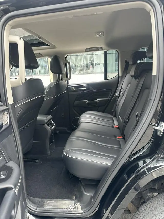 Tank Tank 300 2.0T Conqueror