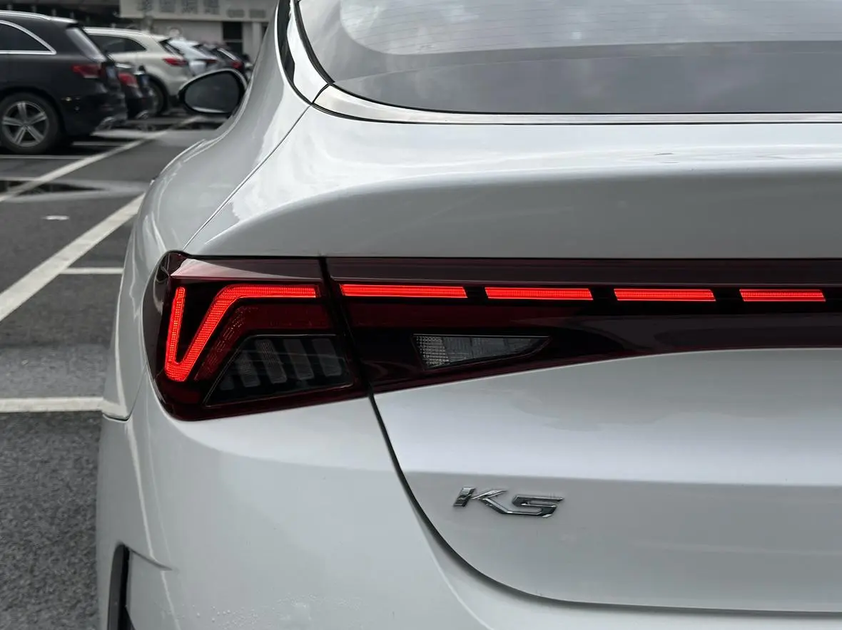 Kia Kia K5 380T GT-Line Premium Edition