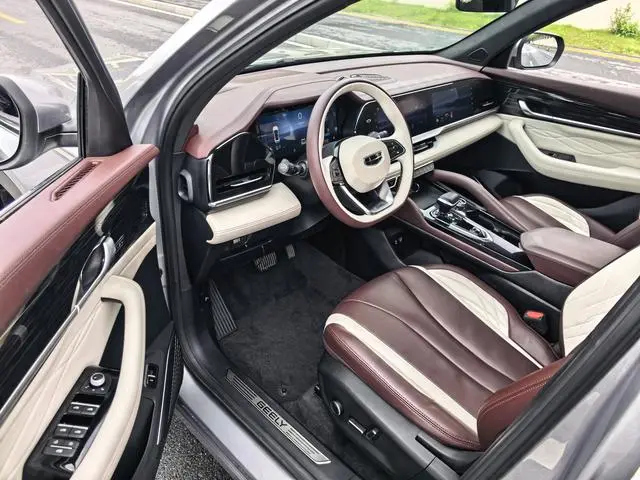 Geely Xingyue L 2.0TD DCT EVO two-wheel drive premium type