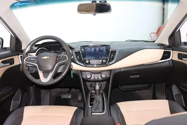 Chevrolet Cruze 320 Automatic Enjoy Edition