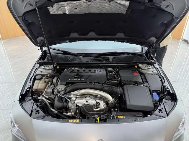 Mercedes-Benz Mercedes-Benz CLA AMG AMG CLA 35 4MATIC
