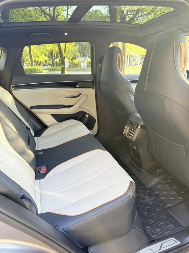 BYD Song PLUS DM DM-i 110KM two-wheel drive flagship PLUS 5G version