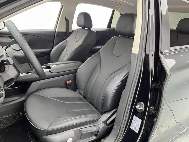 Hongqi Hongqi E-QM5 Rechargeable 431km Enjoy Edition 5 seats