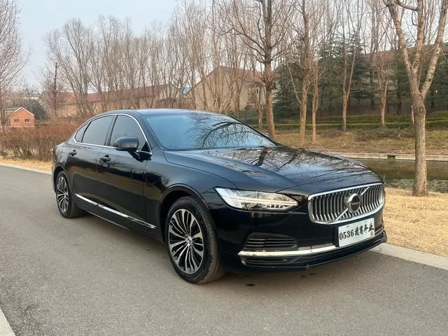 Volvo Volvo S90 PHEV T8 four-wheel drive long battery life Zhiyi Deluxe Edition