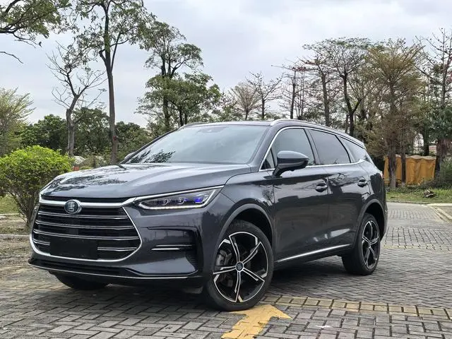 BYD Tang DM DM 2.0T four-wheel drive performance version premium type