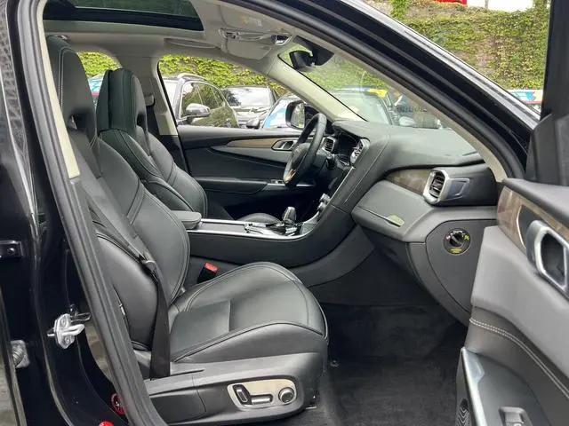 LYNK & CO Lynk 01 2.0T two-wheel drive Pro version