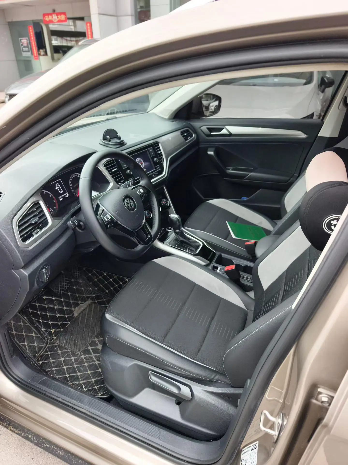 Volkswagen Exploring songs 230TSI DSG two-wheel drive enterprising country VI