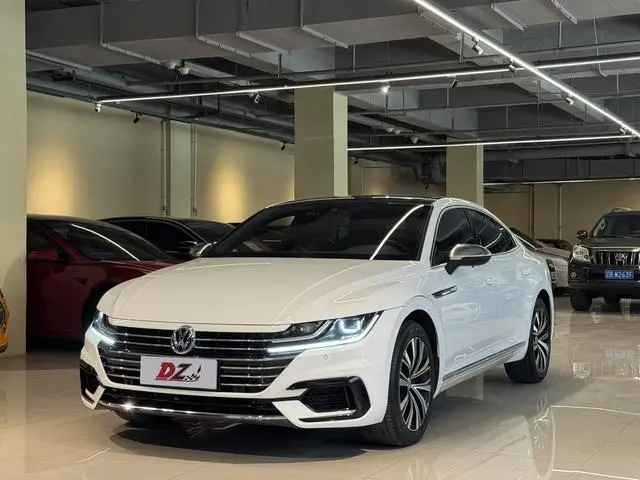 Volkswagen Volkswagen CC 330TSI Charm Edition Country VI