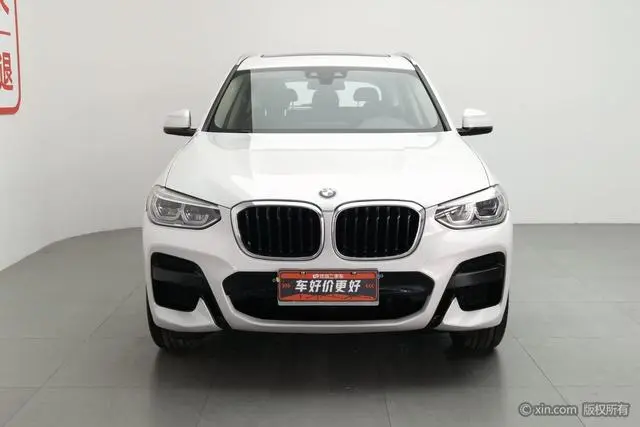 BMW BMW X3 xDrive28i M sports suit