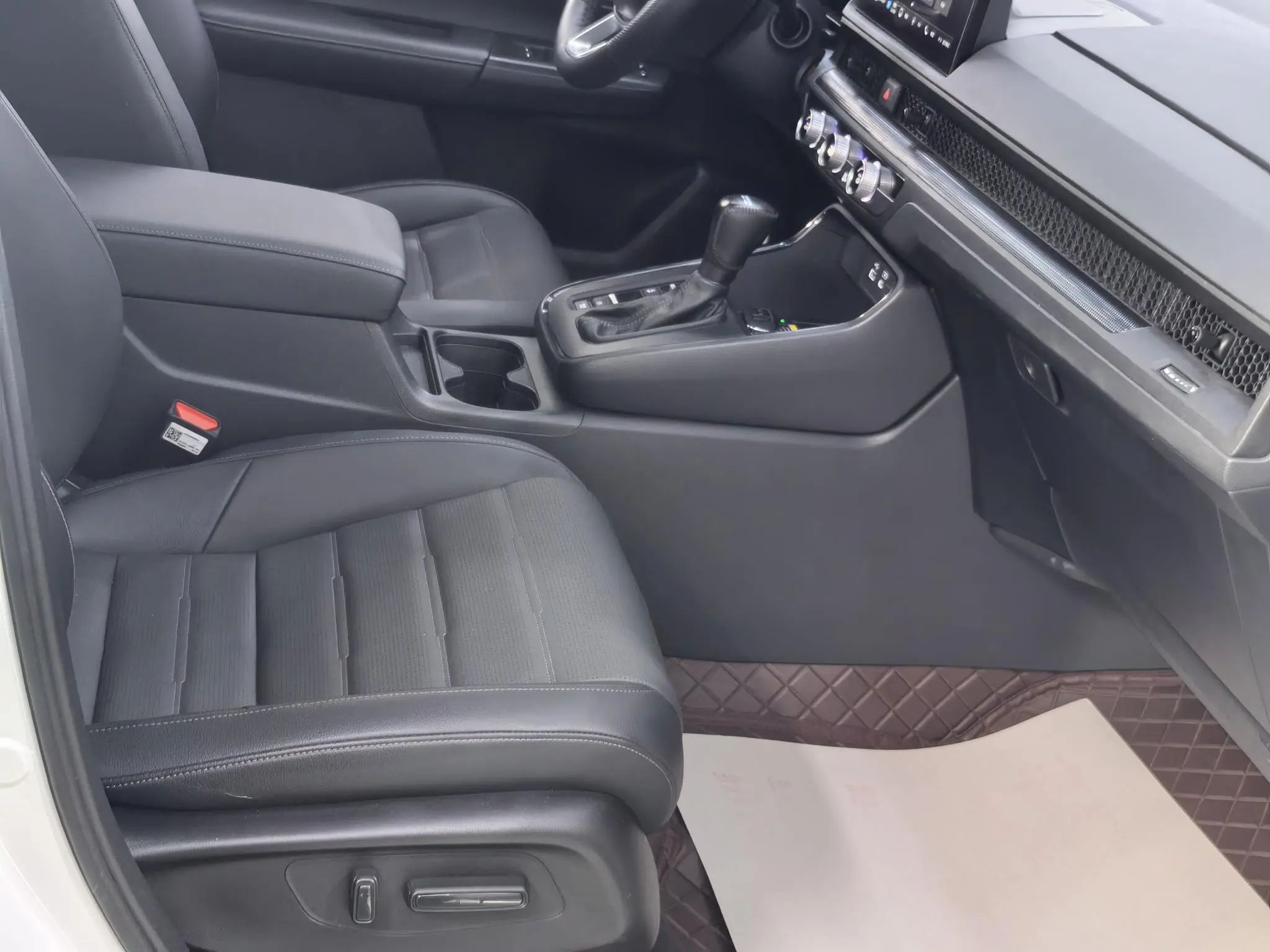 Honda Honda CR-V 240TURBO CVT two-wheel drive Fengshang 5-seater version
