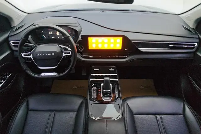 Wuling Capgemini Victory Facelift 280T CVT flagship model