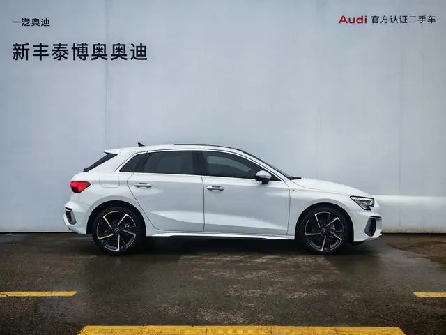 Audi Audi A3 Facelift Sportback 35 TFSI fashion sporty