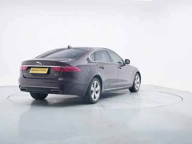 Jaguar Jaguar XFL 2.0T P200 two-wheel drive Elite Edition