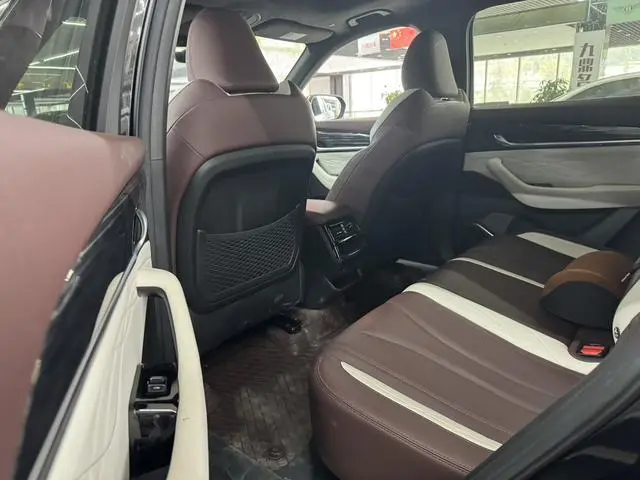 Geely Xingyue L 2.0TD DCT EVO two-wheel drive luxury