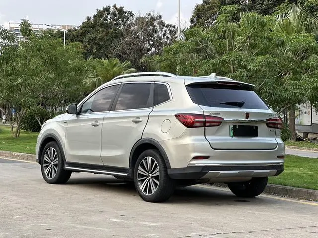Roewe Roewe eRX5 50T Hybrid Premium Edition