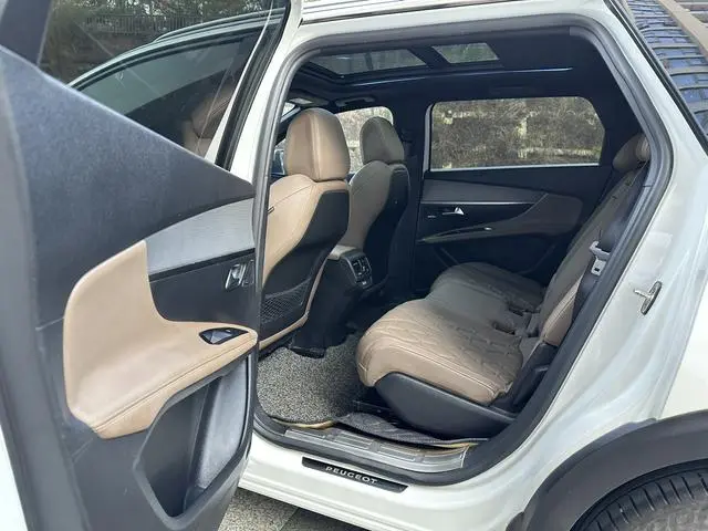 Peugeot Peugeot 5008 380THP 7-seater luxury GT version