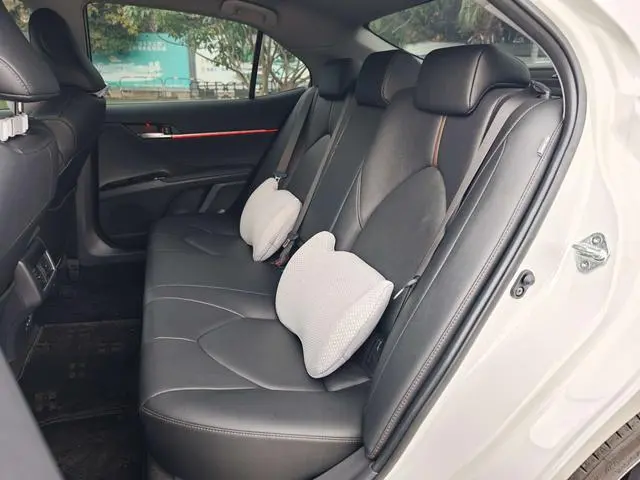 TOYOTA Camry 2.5G Deluxe Edition
