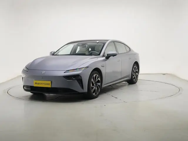 Dongfeng eπ eπ007 Pure electric 540 four-wheel drive Max version