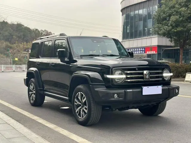 Tank Tank 300 City version 2.0T is very stylish