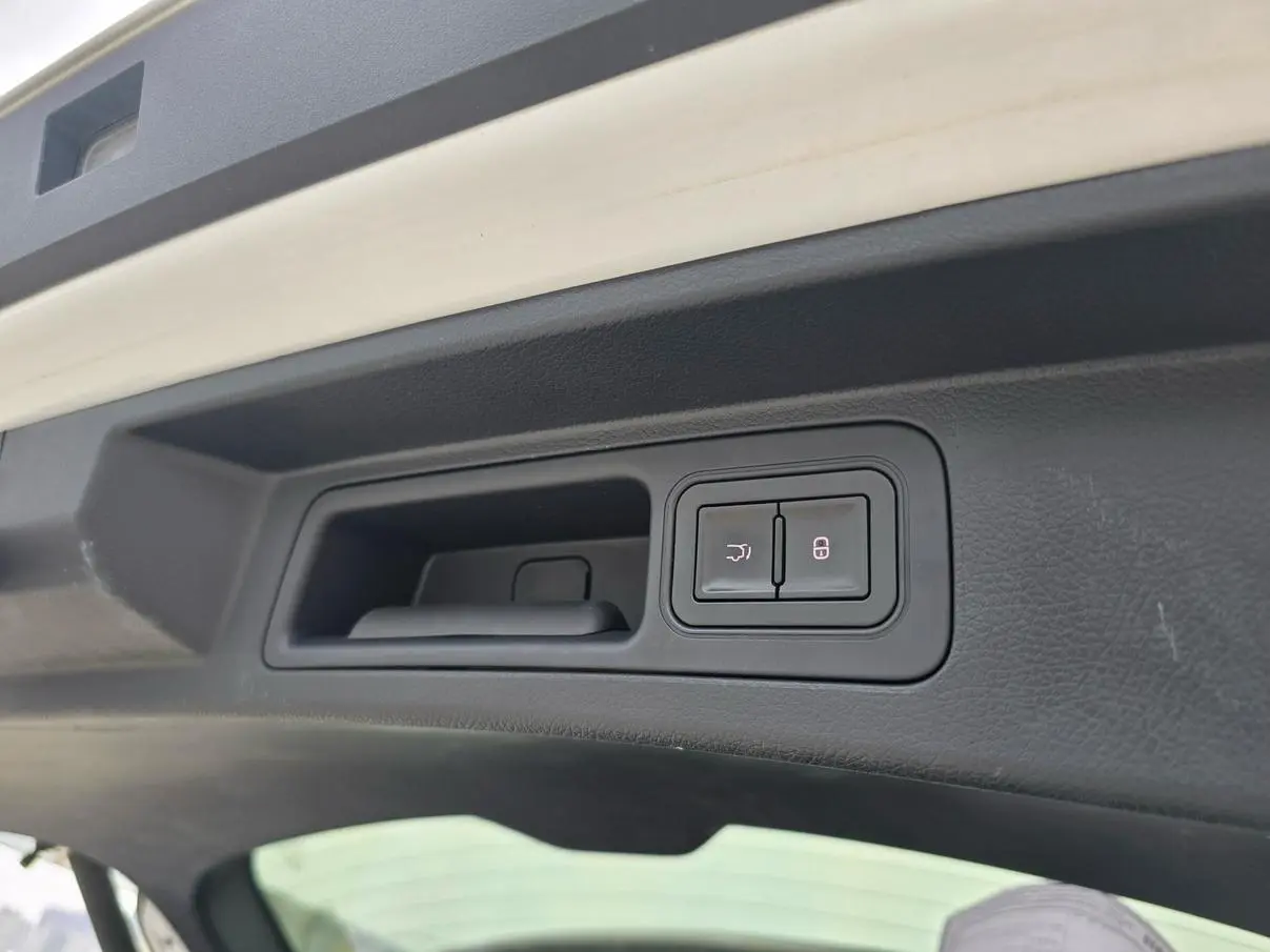 BYD Song PLUS DM DM-i 110KM two-wheel drive flagship PLUS