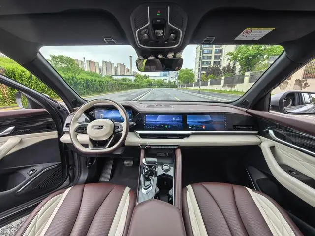 Geely Xingyue L 2.0TD DCT EVO two-wheel drive premium type
