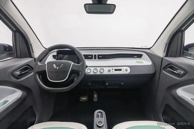 Wuling Wuling Hongguang MINIEV Macaron fashion Lithium iron Phosphate