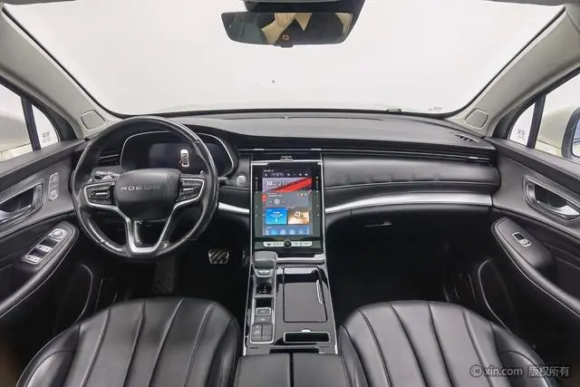 Roewe Roewe RX5 MAX 300TGI Automatic Smart Cockpit Ultimate Edition