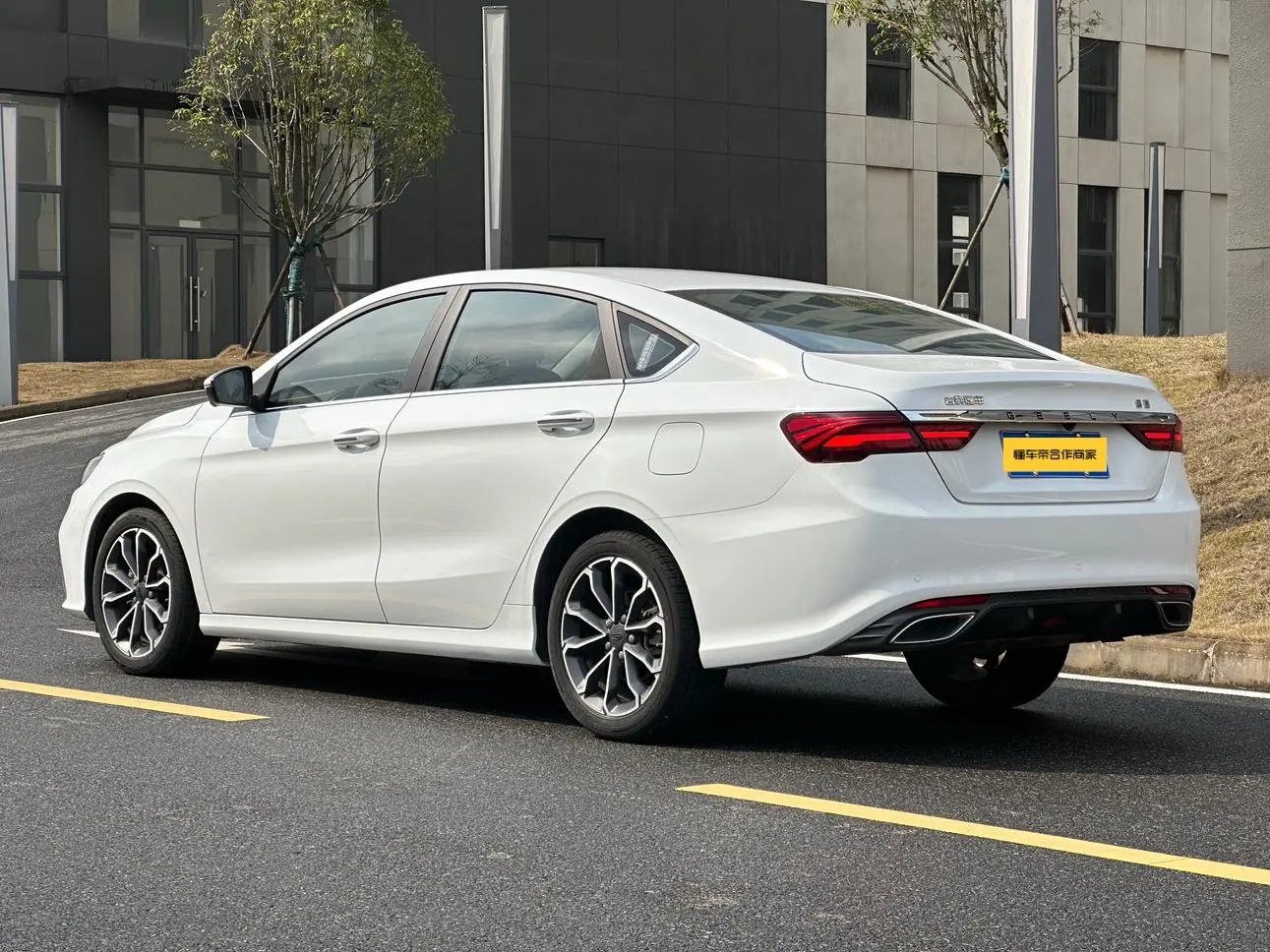 Geely Binrui 1.4T CVT F-Ultimate Edition