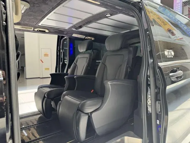 Mercedes-Benz Vito 2.0T Elite Edition 7 Seats