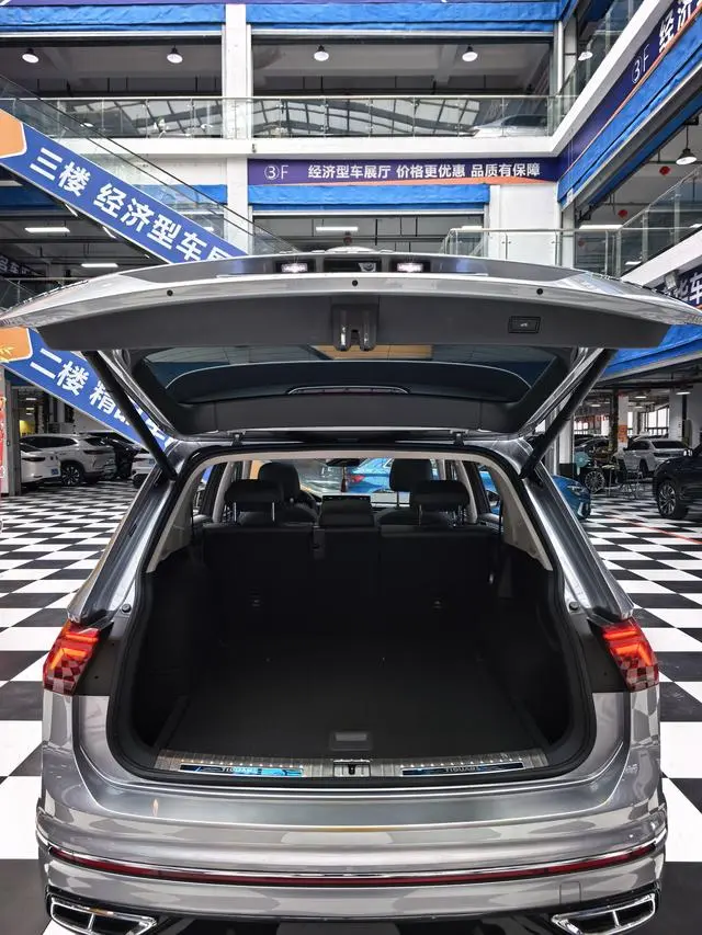 Volkswagen Tiguan L PHEV 430PHEV plug-in hybrid Ultimate Edition