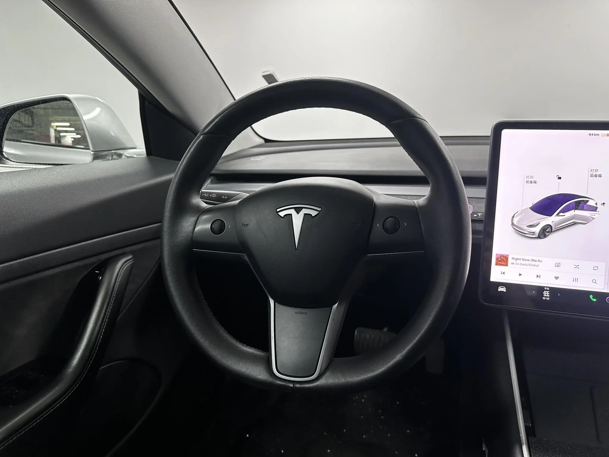 Tesla Model 3 Upgraded version of standard battery life rear drive