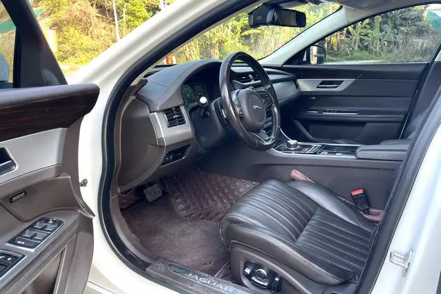 Jaguar Jaguar XFL XFL 3.0 SC 340PS Luxury Edition