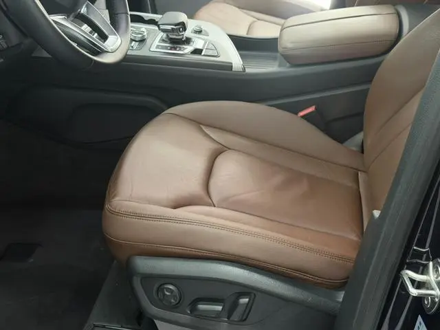 Audi Audi Q7 45 TFSI S line sporty