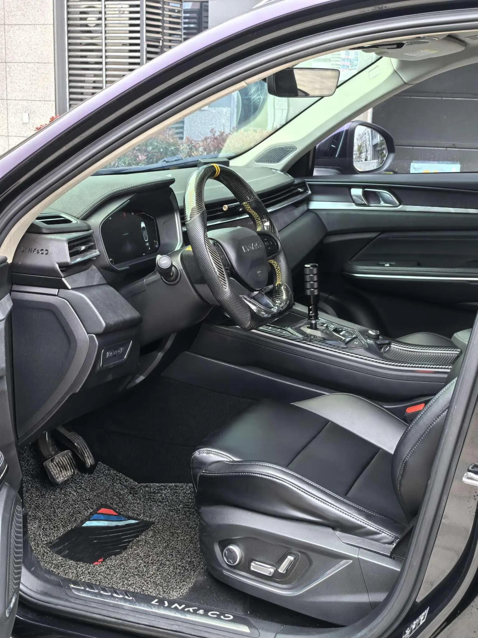 LYNK & CO Lynk 01 2.0TD two-wheel drive Pro
