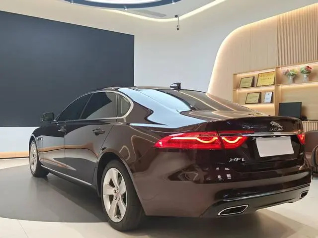 Jaguar Jaguar XFL 2.0T P200 two-wheel drive Elite Edition
