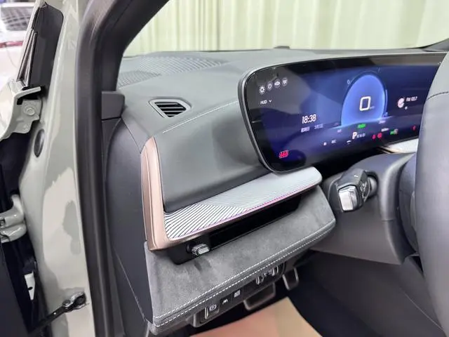 Buick Buick E4 GS version