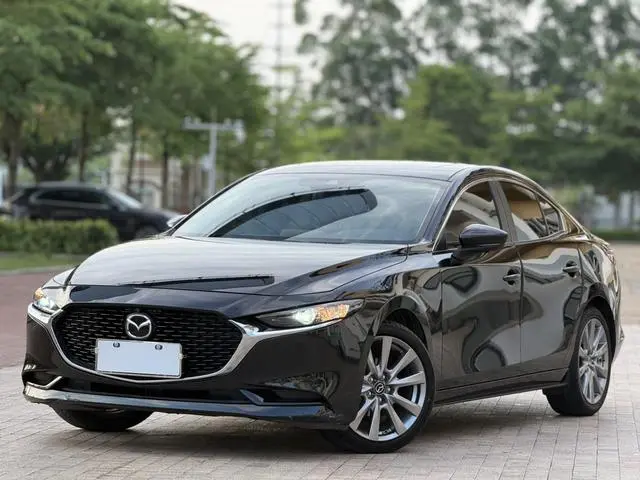 Mazda Mazda 3 Angkesaila 2.0L automatic Quality Rui version