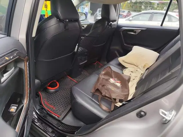 TOYOTA Wilanda 2.0L two-wheel drive luxury PLUS edition