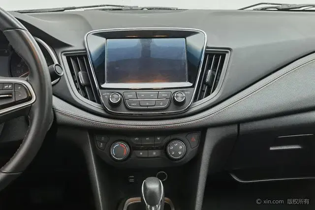 Chevrolet Cruze RS 330T Automatic Fun Version