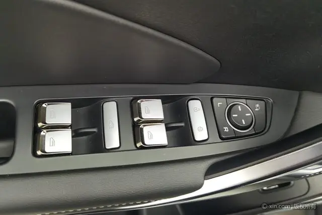Geely Boyue 1.8TD DCT Zhizun PRO