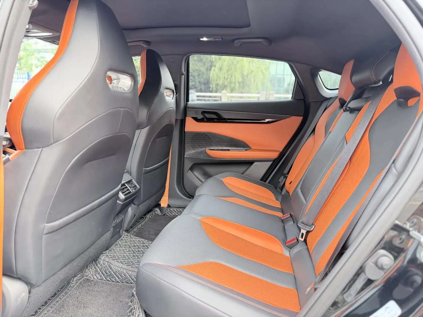 Changan Changan UNI-V 2.0T Front Speed Version
