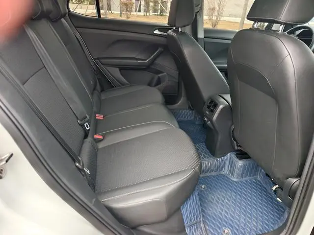 Volkswagen Exploring the shadow 1.5L automatic R-Line
