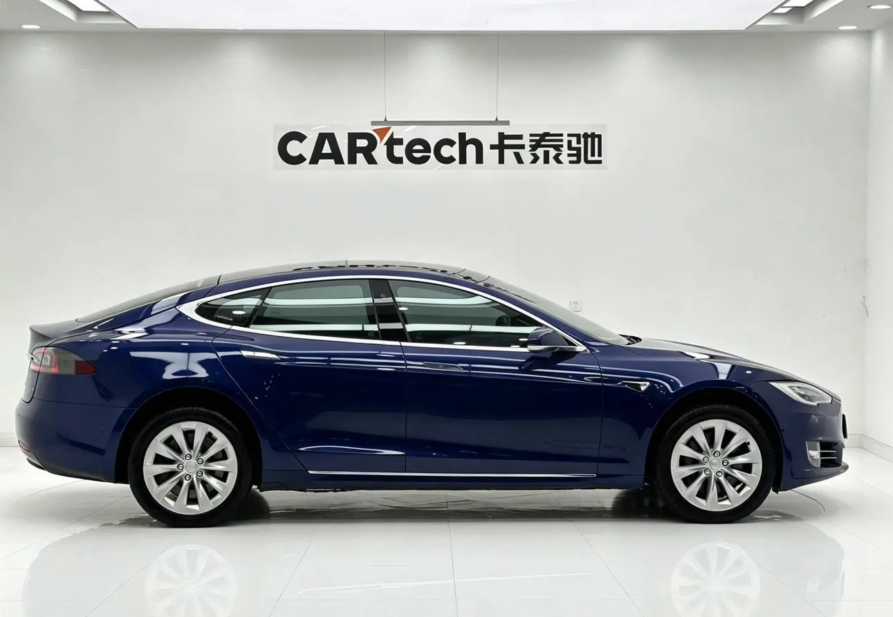 Tesla Model S 75