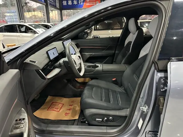 Dongfeng eπ eπ007 Pure electric 620Pro version