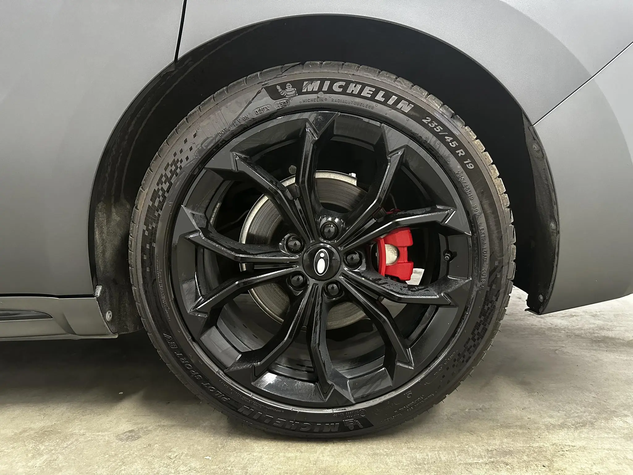 Ora Euler Lightning Cat 555km Premium Edition