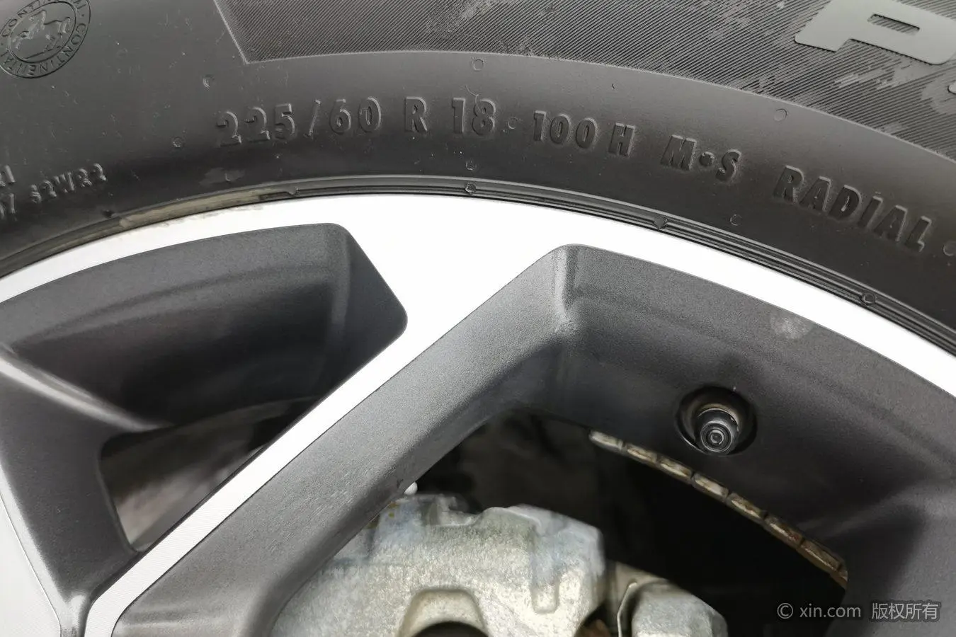 Dongfeng Fengshen Dongfeng Fengshen AX7 1.6T automatic AI flagship country VI