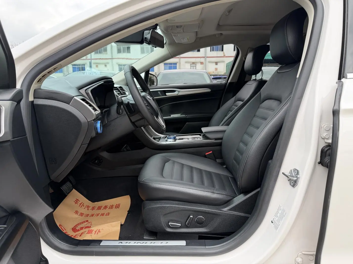 Ford Mondeo EcoBoost 200 Luxury