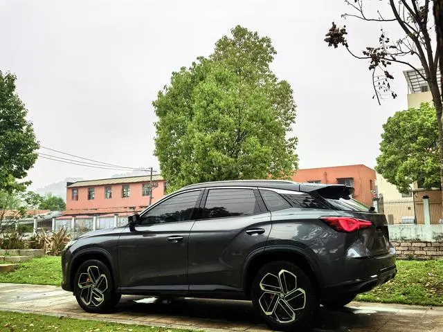 MG MG ONE β-Quality Enjoy Life Series 1.5T Large meets Version 1228