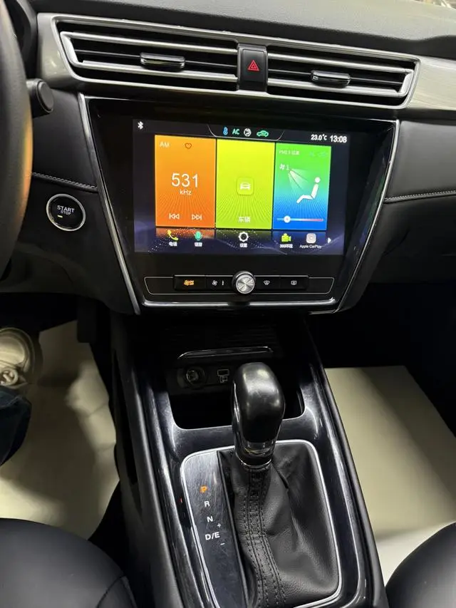 Roewe Roewe i5 1.5L automatic 4G Interconnection Linghao Ultimate Edition